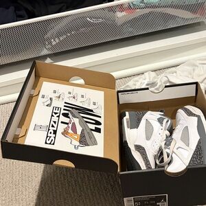 Nike Jordan Spizike Low Kids White and Gray Sneakers